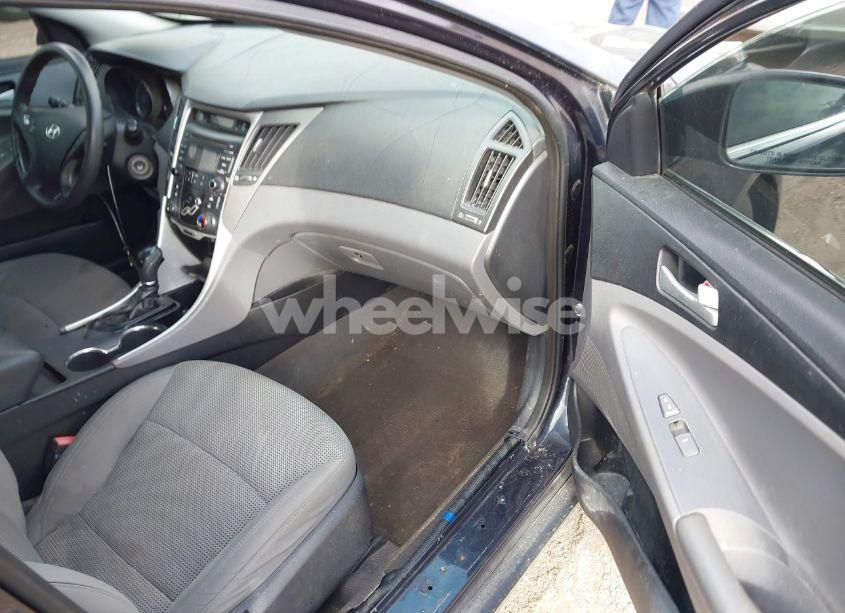 Photo 5 of 2013 Hyundai Sonata GLS (VIN 5NPEB4AC8DH726312)