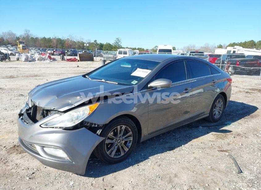 Photo 2 of 2013 Hyundai Sonata GLS (VIN 5NPEB4AC8DH730456)