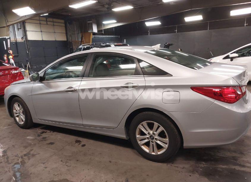 Photo 14 of 2013 Hyundai Sonata GLS (VIN 5NPEB4AC8DH737973)