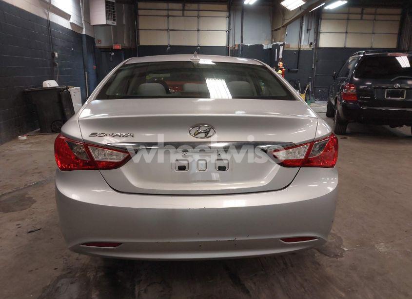 Photo 16 of 2013 Hyundai Sonata GLS (VIN 5NPEB4AC8DH737973)
