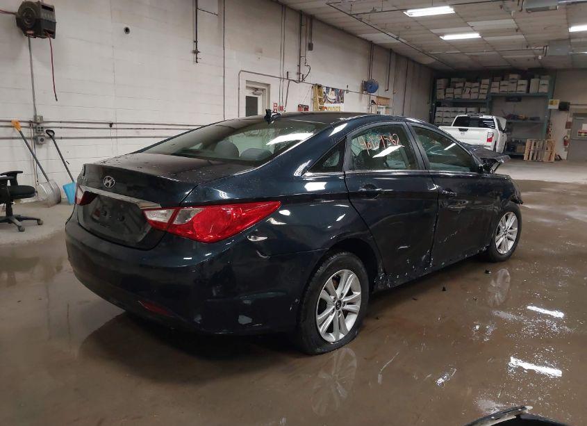 Photo 4 of 2013 Hyundai Sonata GLS (VIN 5NPEB4AC8DH749749)