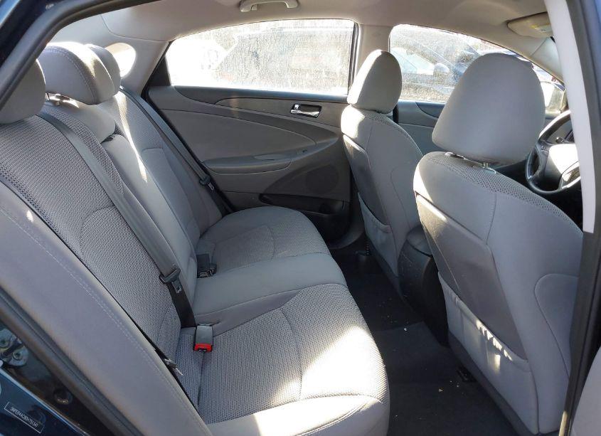 Photo 8 of 2013 Hyundai Sonata GLS (VIN 5NPEB4AC8DH751341)