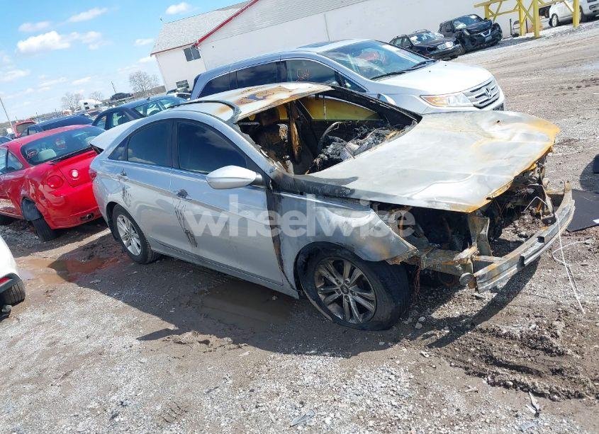2013 Hyundai Sonata GLS (VIN 5NPEB4AC8DH751646) main photo