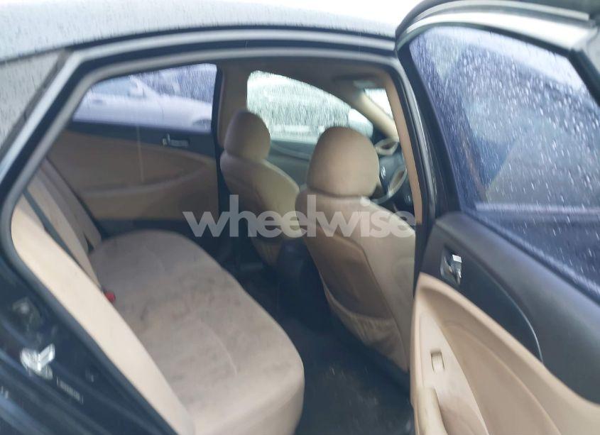 Photo 8 of 2013 Hyundai Sonata GLS (VIN 5NPEB4AC8DH754482)