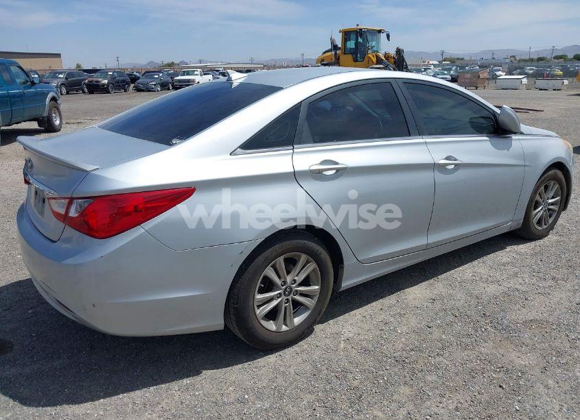 Photo 4 of 2013 Hyundai Sonata GLS (VIN 5NPEB4AC8DH766101)