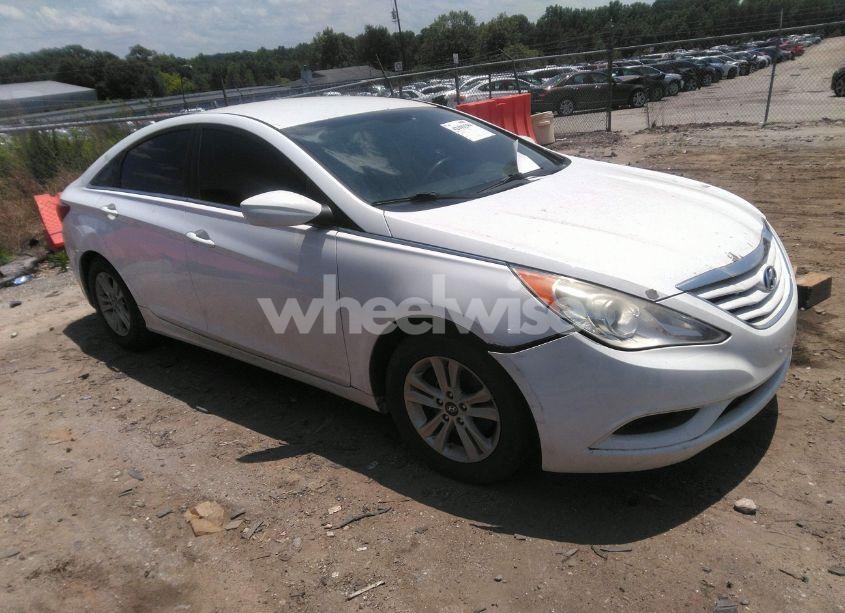 2013 Hyundai Sonata GLS (VIN 5NPEB4AC8DH782105) main photo