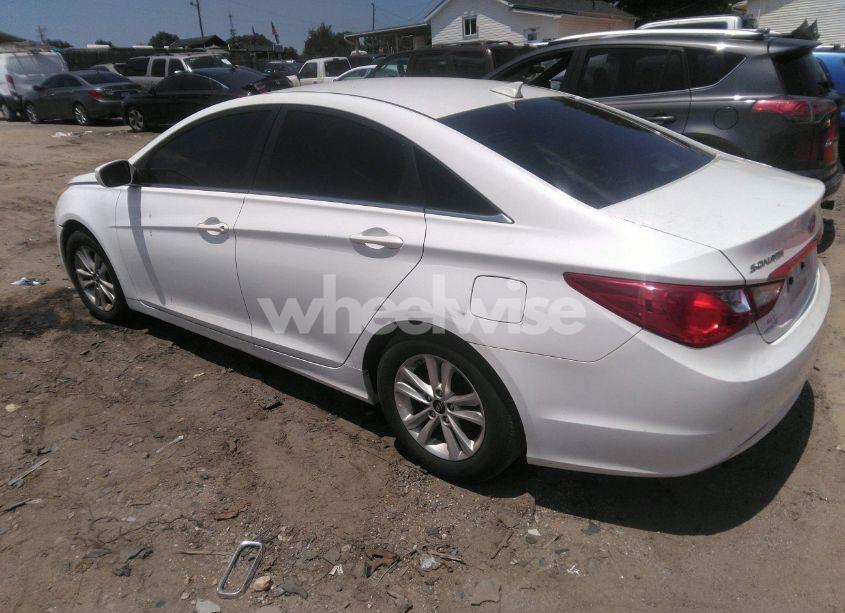 Photo 3 of 2013 Hyundai Sonata GLS (VIN 5NPEB4AC8DH782105)