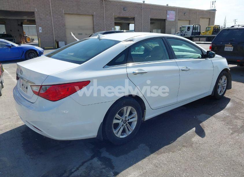 Photo 4 of 2013 Hyundai Sonata GLS (VIN 5NPEB4AC8DH784288)