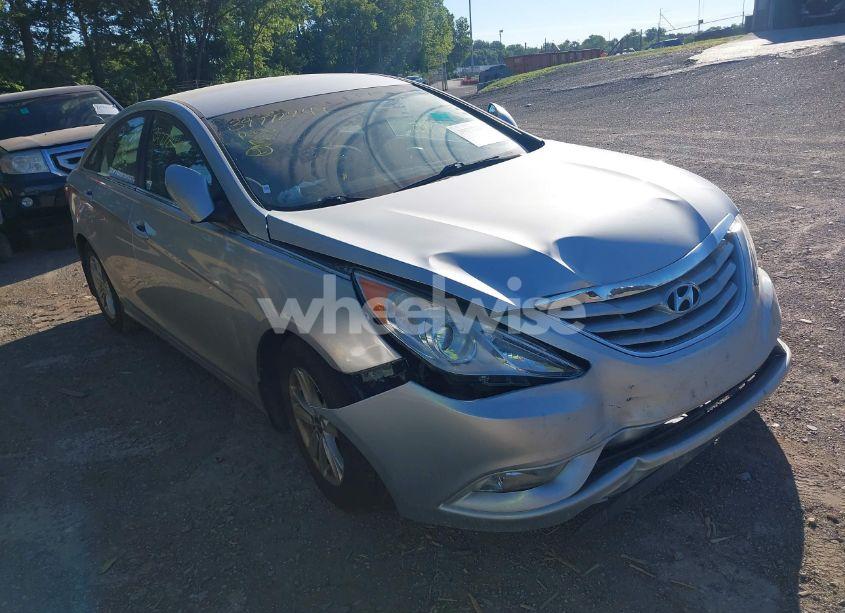 Photo 12 of 2013 Hyundai Sonata GLS (VIN 5NPEB4AC8DH788728)