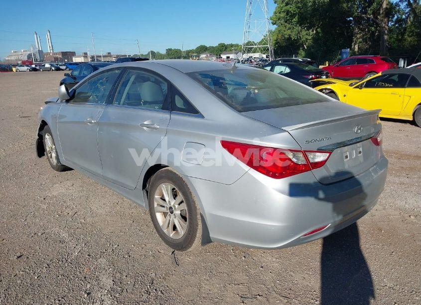Photo 3 of 2013 Hyundai Sonata GLS (VIN 5NPEB4AC8DH788728)