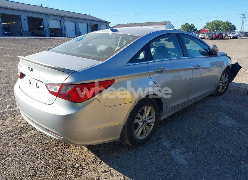 Photo 4 of 2013 Hyundai Sonata GLS (VIN 5NPEB4AC8DH788728)