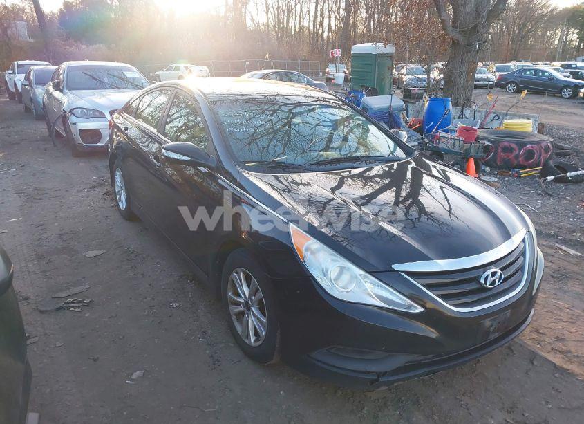 2014 Hyundai Sonata GLS (VIN 5NPEB4AC8EH858231) main photo