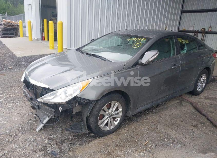 Photo 2 of 2014 Hyundai Sonata GLS (VIN 5NPEB4AC8EH900185)