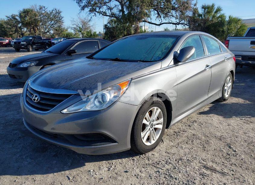 Photo 2 of 2014 Hyundai Sonata GLS (VIN 5NPEB4AC8EH915849)