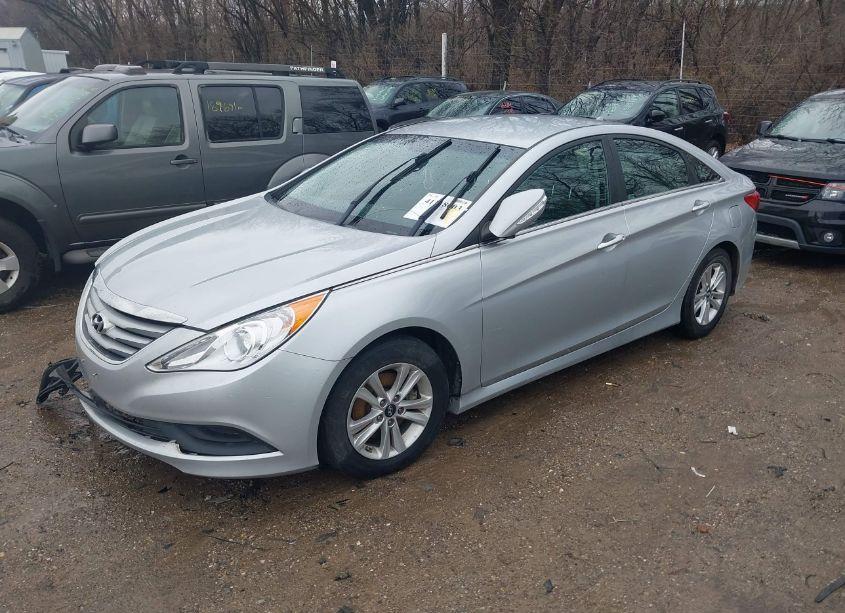 Photo 2 of 2014 Hyundai Sonata GLS (VIN 5NPEB4AC8EH933459)
