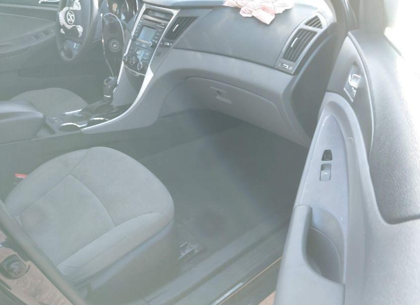 Photo 5 of 2014 Hyundai Sonata GLS (VIN 5NPEB4AC8EH942758)