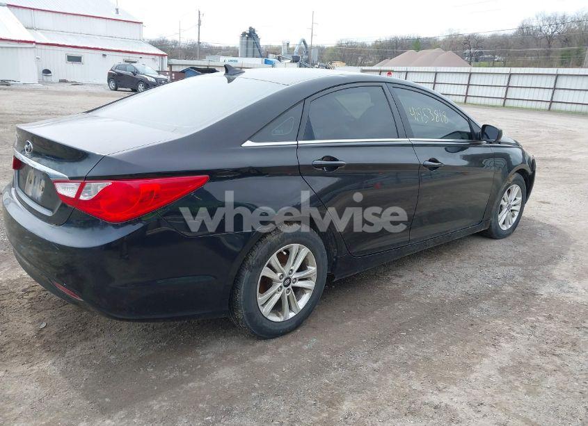 Photo 4 of 2011 Hyundai Sonata GLS (VIN 5NPEB4AC9BH022066)