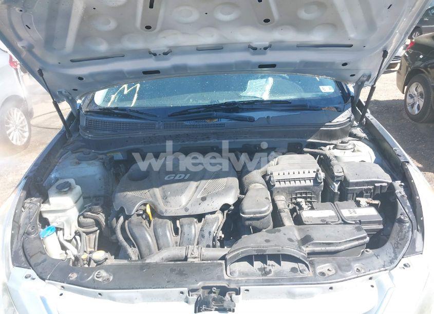 Photo 10 of 2011 Hyundai Sonata GLS (VIN 5NPEB4AC9BH025288)