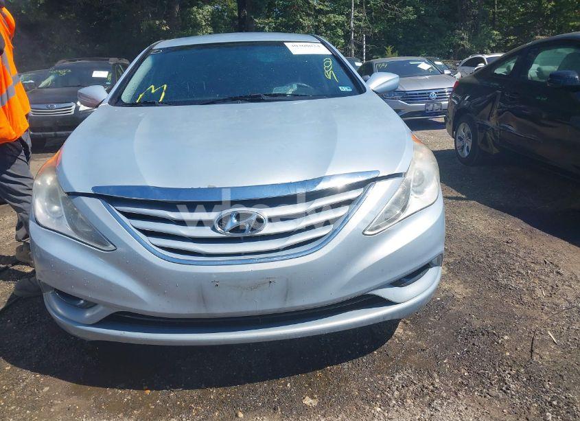 Photo 11 of 2011 Hyundai Sonata GLS (VIN 5NPEB4AC9BH025288)