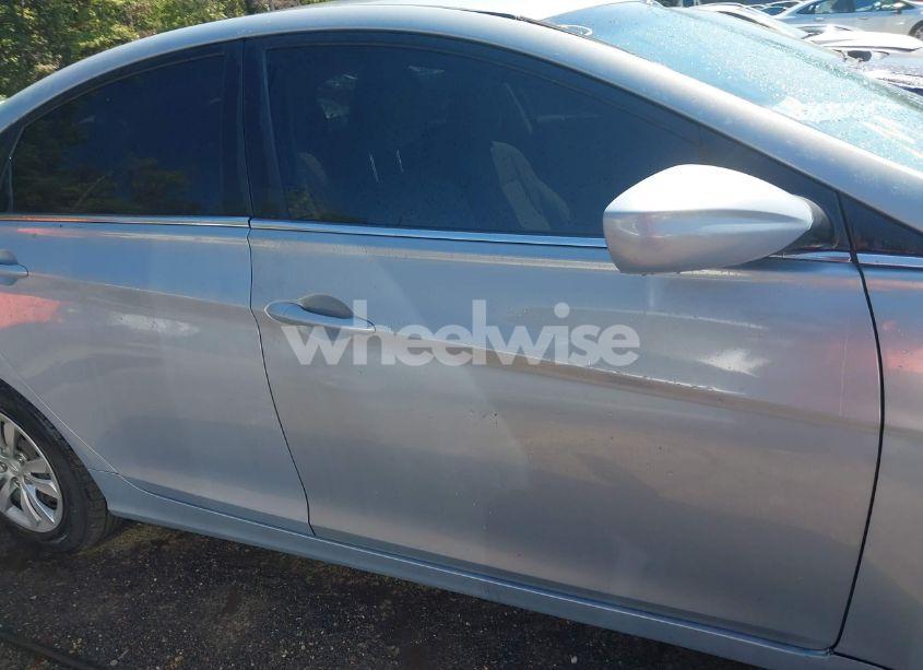 Photo 12 of 2011 Hyundai Sonata GLS (VIN 5NPEB4AC9BH025288)