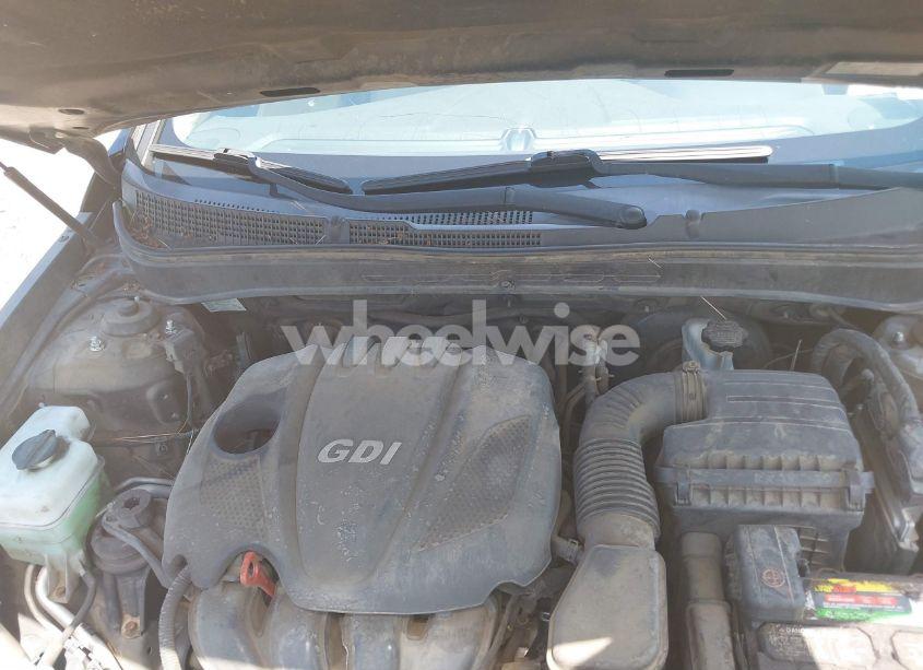 Photo 10 of 2011 Hyundai Sonata GLS (VIN 5NPEB4AC9BH039420)
