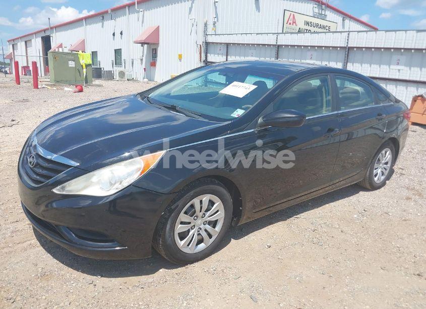 Photo 2 of 2011 Hyundai Sonata GLS (VIN 5NPEB4AC9BH039420)