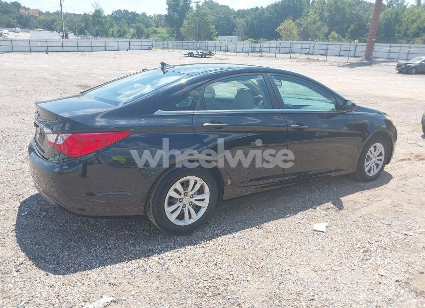 Photo 4 of 2011 Hyundai Sonata GLS (VIN 5NPEB4AC9BH039420)