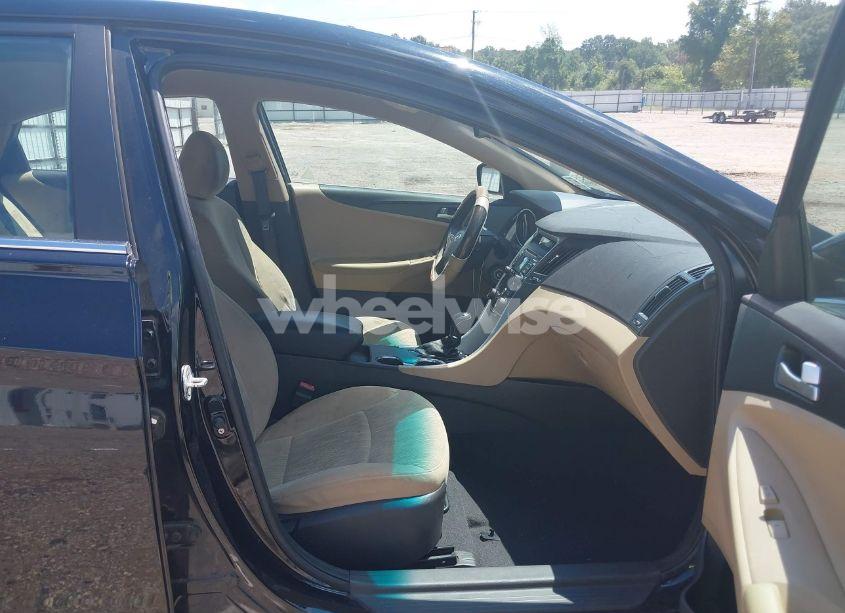 Photo 5 of 2011 Hyundai Sonata GLS (VIN 5NPEB4AC9BH039420)