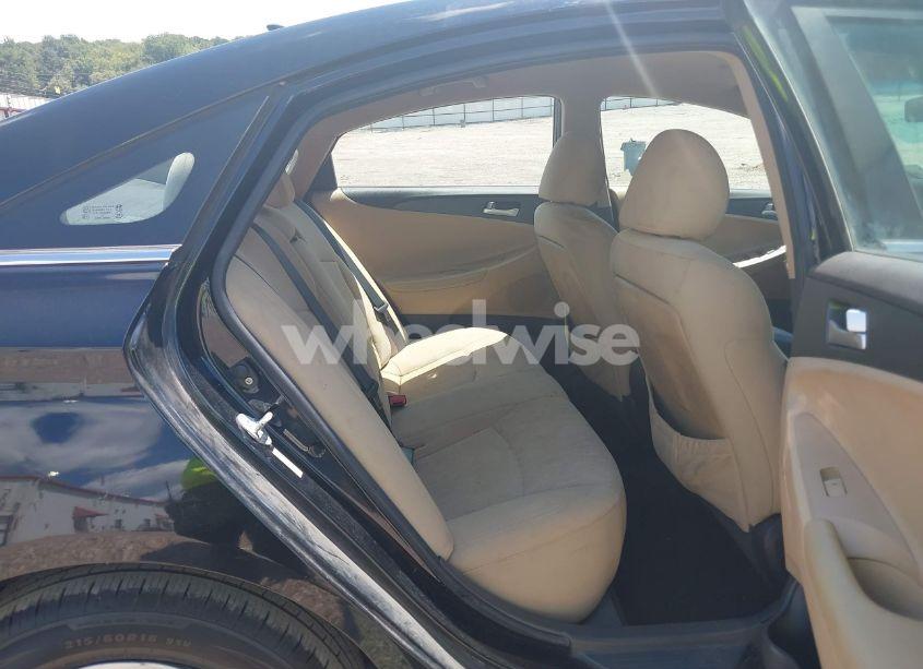 Photo 8 of 2011 Hyundai Sonata GLS (VIN 5NPEB4AC9BH039420)