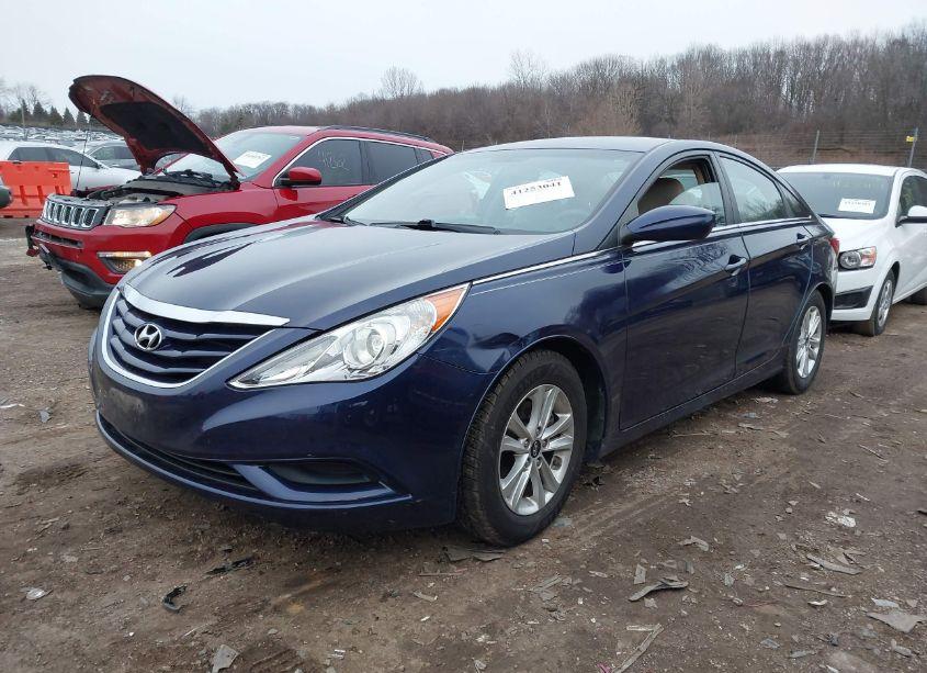 Photo 2 of 2011 Hyundai Sonata GLS (VIN 5NPEB4AC9BH043502)