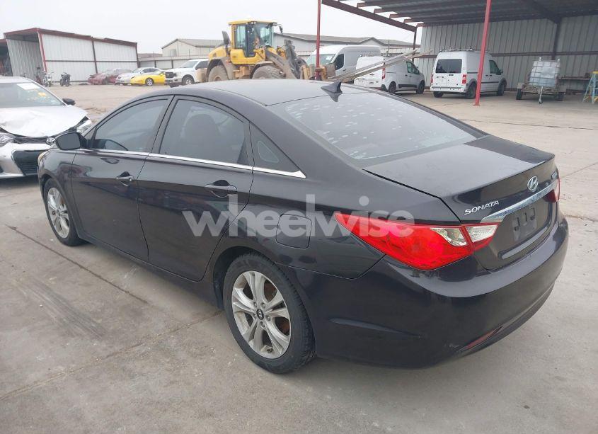 Photo 3 of 2011 Hyundai Sonata GLS (VIN 5NPEB4AC9BH044956)
