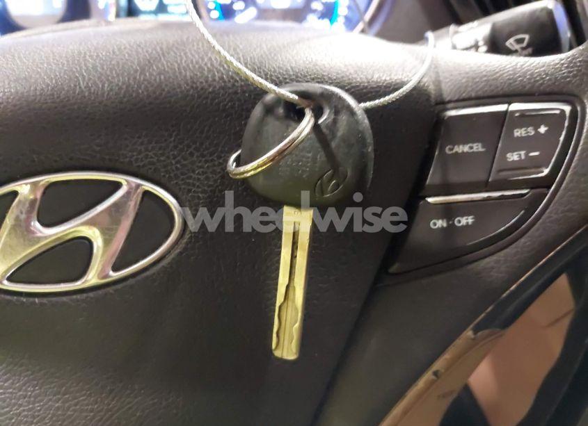 Photo 11 of 2011 Hyundai Sonata GLS (VIN 5NPEB4AC9BH047968)