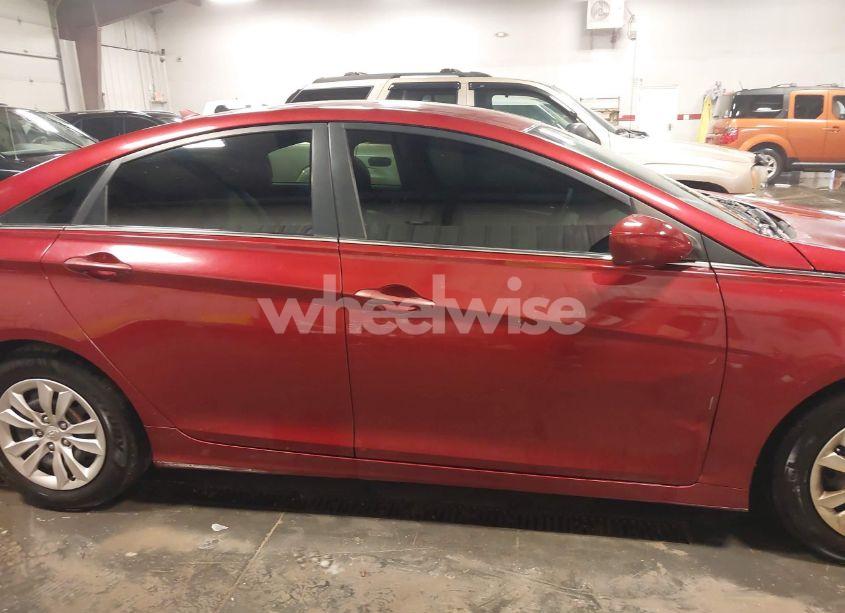 Photo 13 of 2011 Hyundai Sonata GLS (VIN 5NPEB4AC9BH047968)