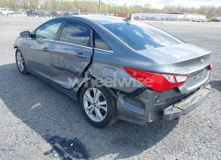 Photo 3 of 2011 Hyundai Sonata GLS (VIN 5NPEB4AC9BH052474)