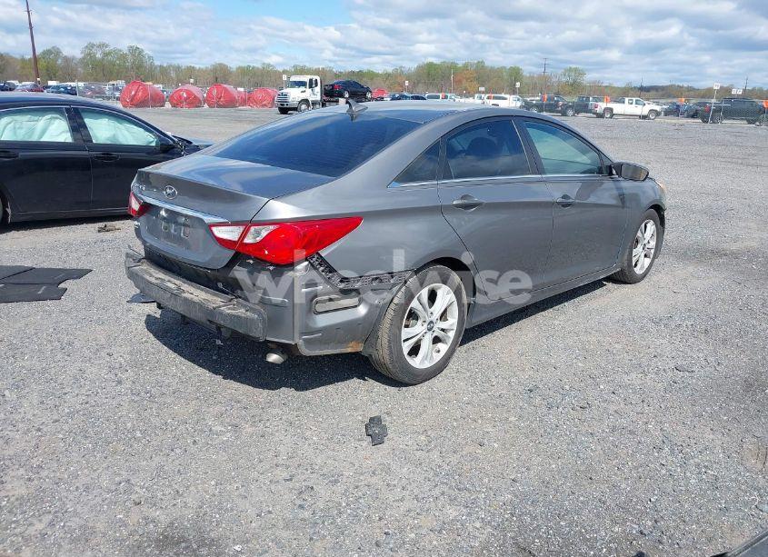Photo 4 of 2011 Hyundai Sonata GLS (VIN 5NPEB4AC9BH052474)