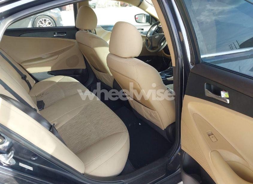 Photo 8 of 2011 Hyundai Sonata GLS (VIN 5NPEB4AC9BH079870)