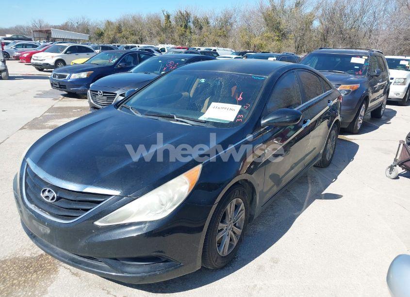 Photo 2 of 2011 Hyundai Sonata GLS (VIN 5NPEB4AC9BH082249)
