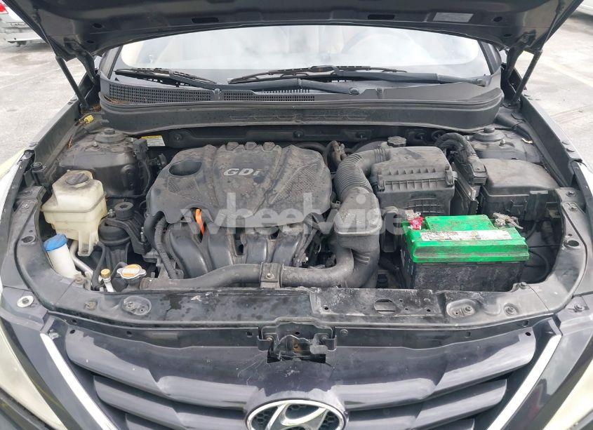 Photo 10 of 2011 Hyundai Sonata GLS (VIN 5NPEB4AC9BH094899)