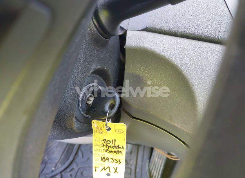 Photo 11 of 2011 Hyundai Sonata GLS (VIN 5NPEB4AC9BH109353)