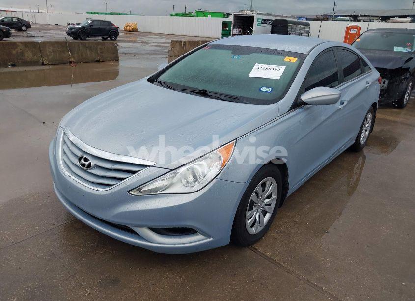 Photo 2 of 2011 Hyundai Sonata GLS (VIN 5NPEB4AC9BH112821)