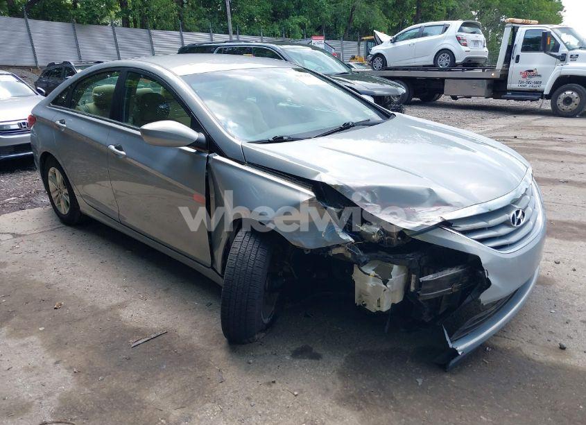 2011 Hyundai Sonata GLS (VIN 5NPEB4AC9BH142109) main photo