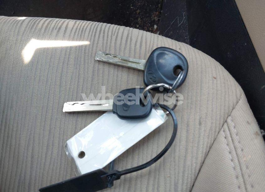 Photo 11 of 2011 Hyundai Sonata GLS (VIN 5NPEB4AC9BH165681)