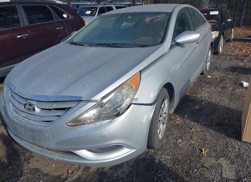 Photo 2 of 2011 Hyundai Sonata GLS (VIN 5NPEB4AC9BH207220)