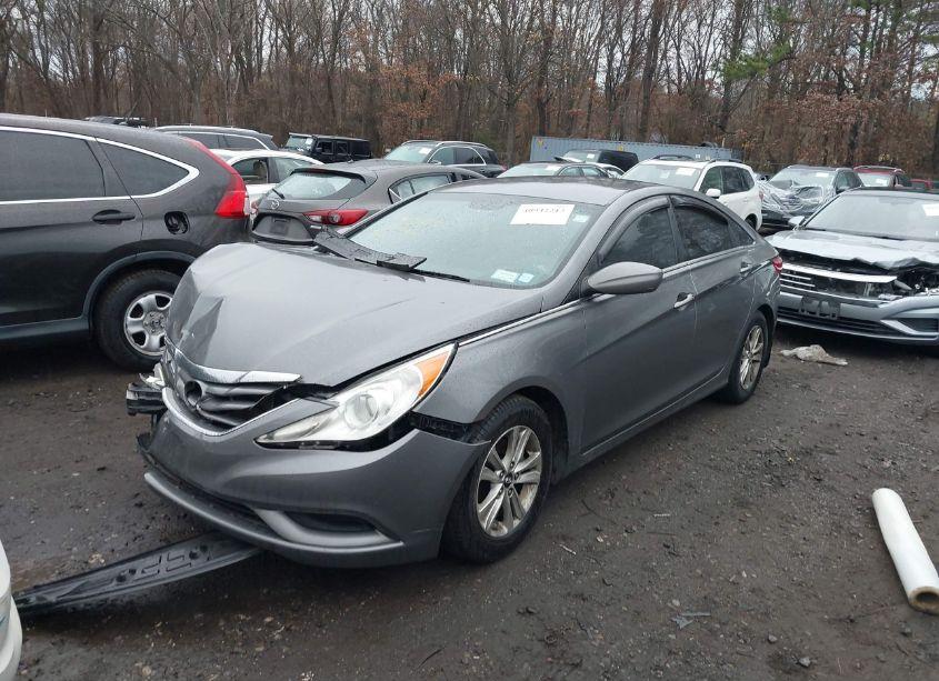 Photo 2 of 2011 Hyundai Sonata GLS (VIN 5NPEB4AC9BH218637)
