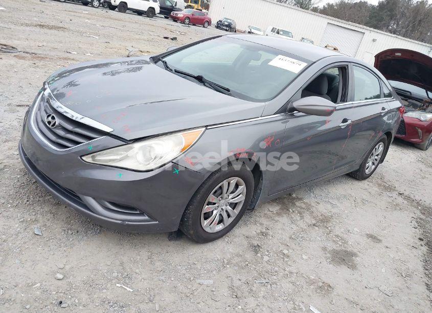Photo 2 of 2011 Hyundai Sonata GLS (VIN 5NPEB4AC9BH237950)