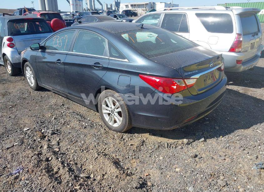 Photo 3 of 2011 Hyundai Sonata GLS (VIN 5NPEB4AC9BH249936)