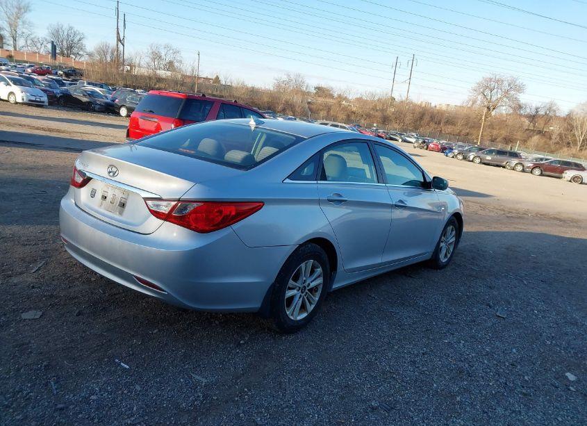 Photo 4 of 2011 Hyundai Sonata GLS (VIN 5NPEB4AC9BH276358)