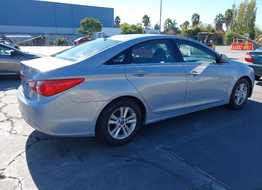 Photo 4 of 2012 Hyundai Sonata GLS (VIN 5NPEB4AC9CH315080)