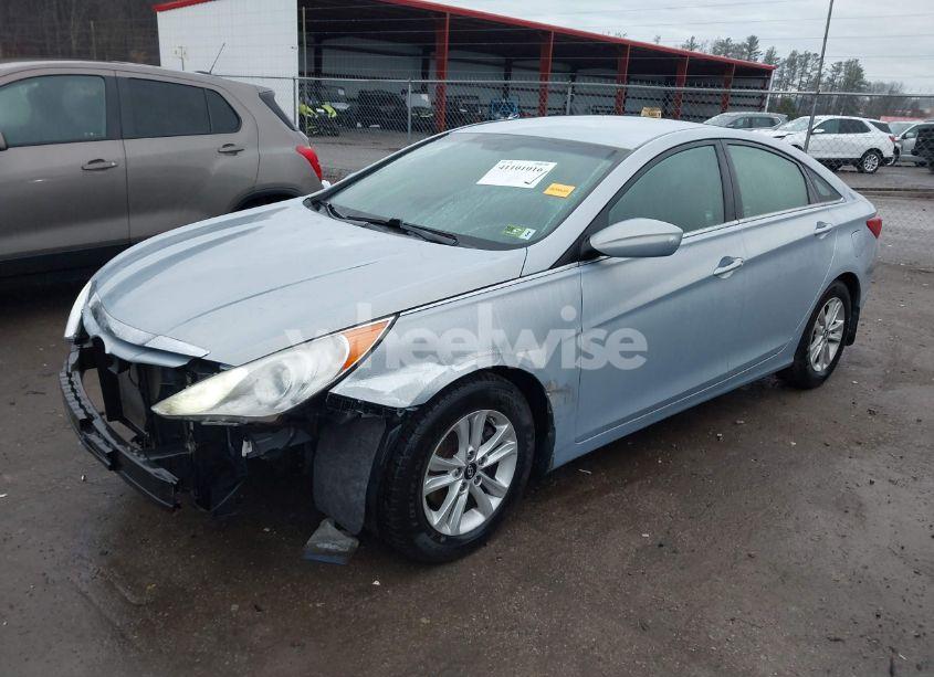 Photo 2 of 2012 Hyundai Sonata GLS (VIN 5NPEB4AC9CH350539)