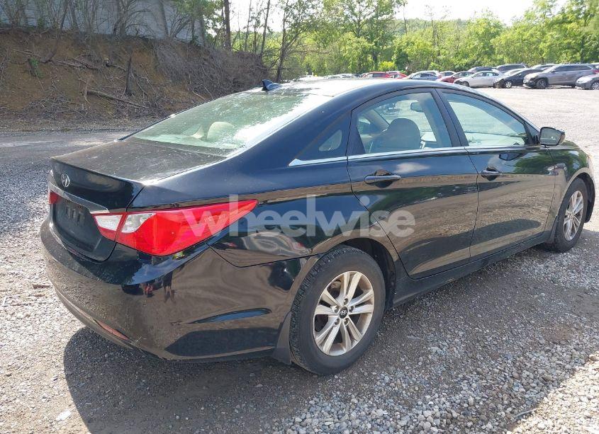 Photo 4 of 2012 Hyundai Sonata GLS (VIN 5NPEB4AC9CH430925)